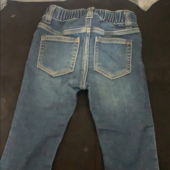 Trendy denim jeans! Gap ! Great condition! - Picture 2 of 2